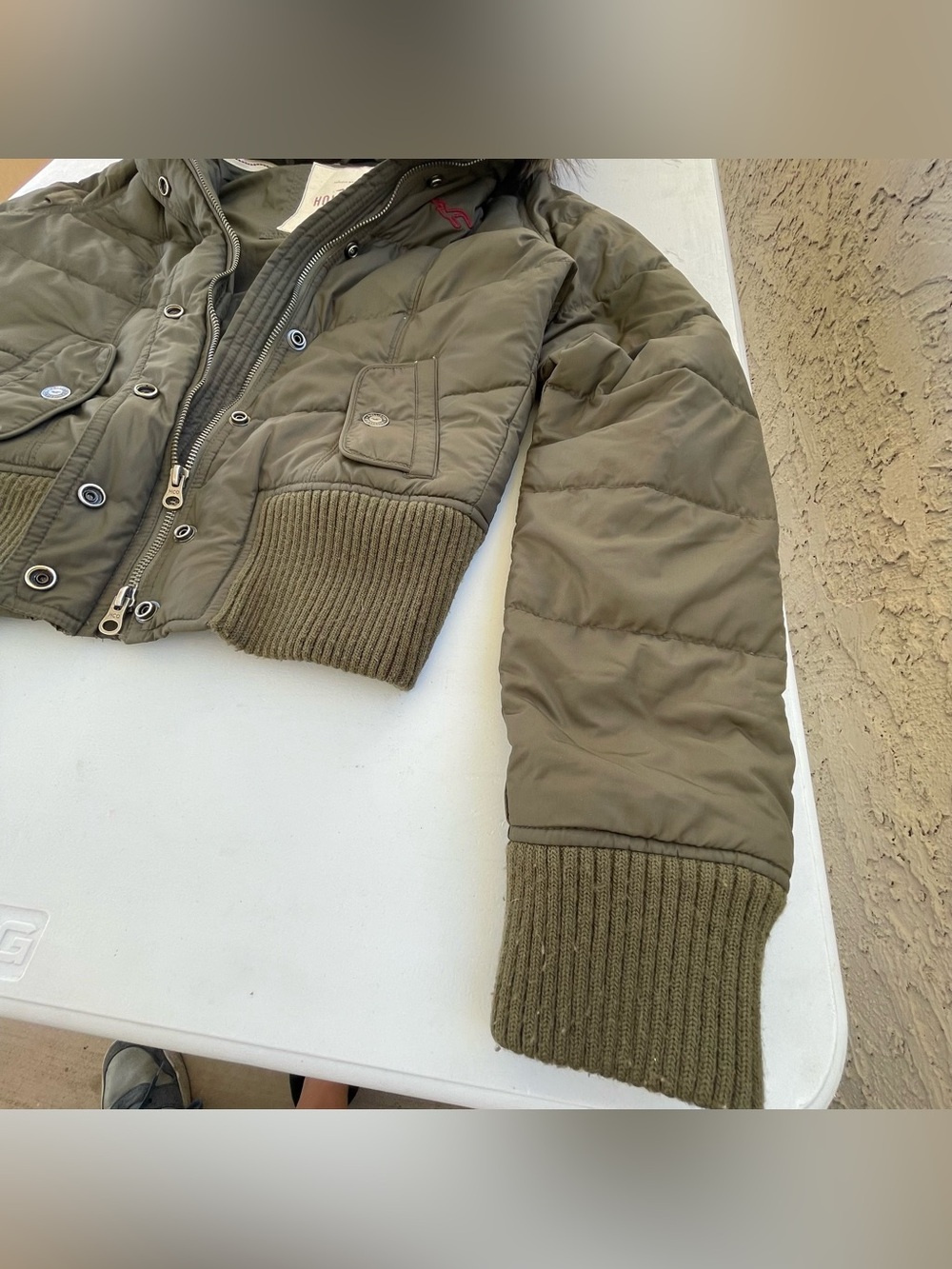 Y2K Hollister Puffer Jacket Medium Faux Fur Hoodie Down Feather Full Zip Vintage - Picture 3 of 9